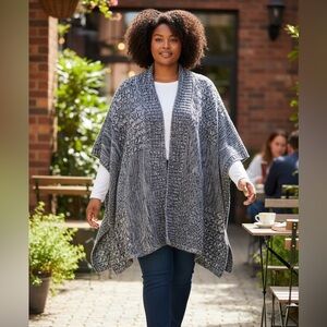 Old Navy Heathered Navy White Open Front Poncho Sleeve Cable Knit Cardigan
